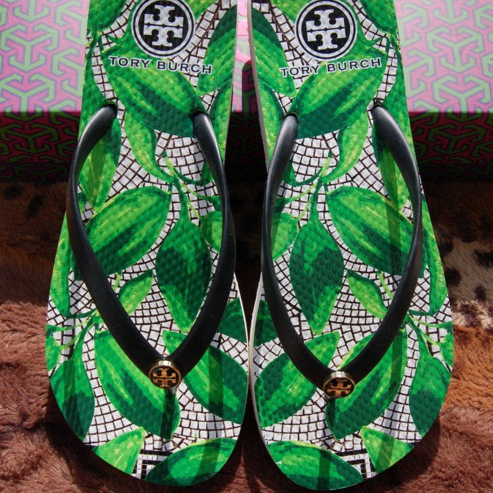 Tory Burch Thong sandals 37